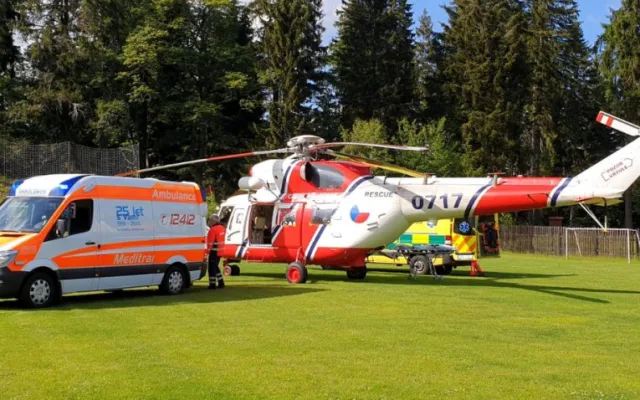 FOTO: Na trať se po tragické srážce vlaků opět vrátil provoz
