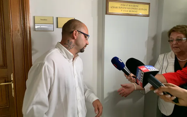 S podmíněným trestem odešel od soudu muž za pochvalný komentář o teroristickém činu