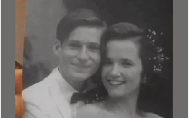 George McFly a Maggie McFly tedy Crispin Glover, Lea Thompson