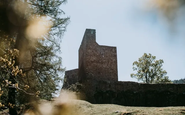 hrad Velhartice