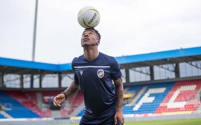 Viktoriáni mají novou posilu, do klubu přišel z Karviné záložník Adriel D’Avila Ba Loua