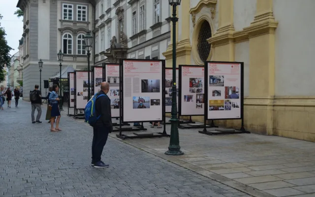Unikátní fotografie zachytily, jak se žilo v Plzni v době koronavirové