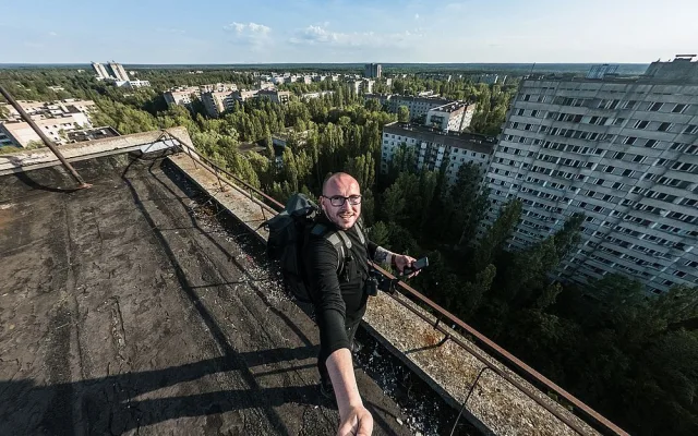 (NE)OBYČEJNÍ: Milan Říský si mezi fotografováním světově proslulých rockových hvězd zaskočil do Černobylu
