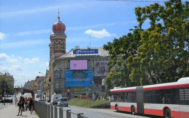 Město už má návrhy, jak zatočit s vizuálním smogem, bude to ještě běh na dlouhou trať