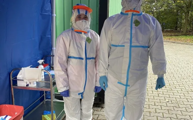 Studenti ZČU už teď pomáhají zdravotnictví v první linii v boji s covidem, další se zapojili do výuky