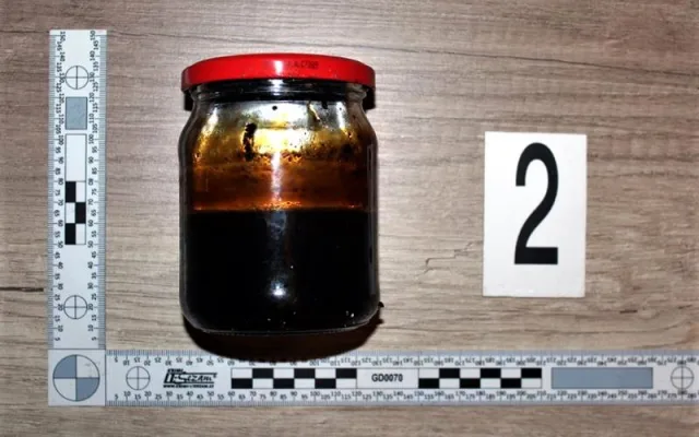 Tajné šamanské seance a rituály s psychotropním lektvarem ukončil zásah celníků