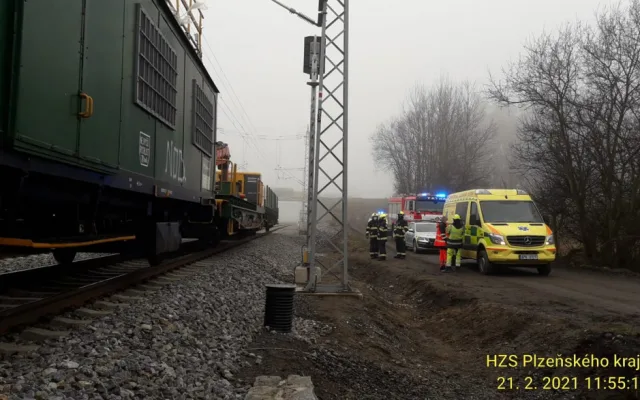 Zaměstnance ČD zasáhl při práci na nádraží elektrický proud, utrpěl rozsáhlé popáleniny
