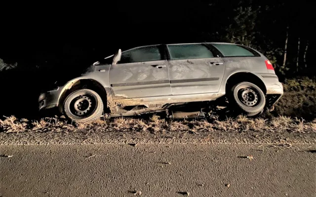 Na začátku byls banální nehoda automobilu
