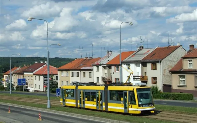 Po 24 letech provozu končí v Plzni první bezbariérové tramvaje ASTRA