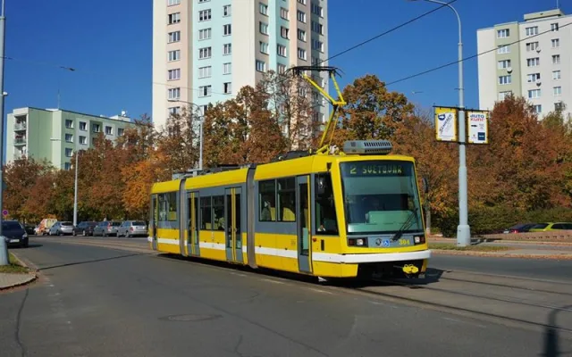 Po 24 letech provozu končí v Plzni první bezbariérové tramvaje ASTRA
