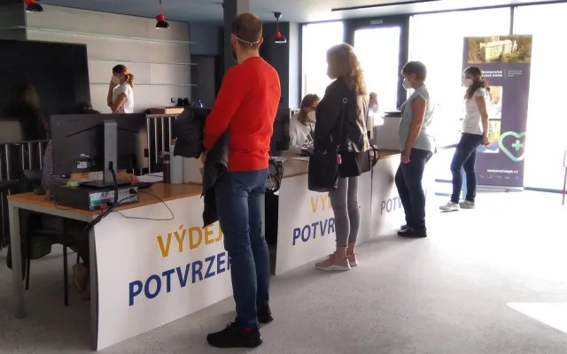 Velkokapacitní očkovací centrum Plzeňského kraje zahajuje konečně pravidelný provoz