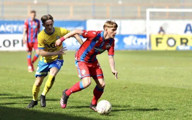 První poločas se viktoriáni v utkání s Teplicemi trápili, druhá půle se jim vydařila