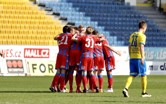 První poločas se viktoriáni v utkání s Teplicemi trápili, druhá půle se jim vydařila