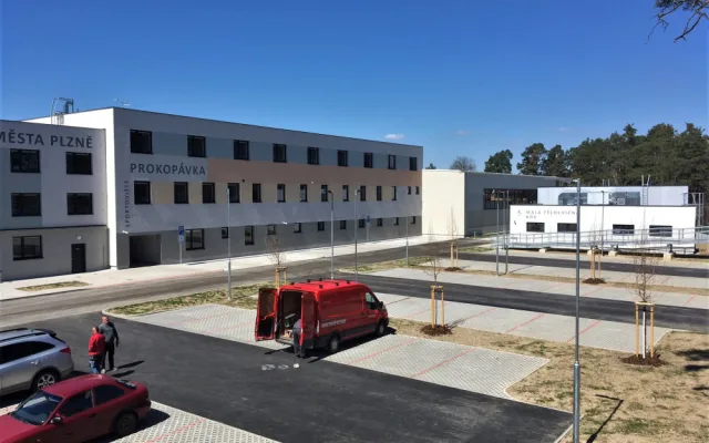 Zdevastovaná Prokopávka prošla rozsáhlou rekonstrukcí a vznikl moderní sportovní areál