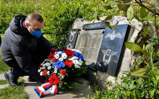 V předvečer zahájení Slavností svobody uctila Plzeň památku obětí válek