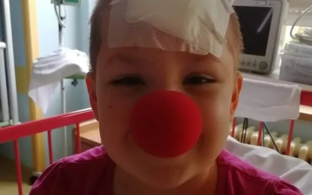 S nádorem na mozku se Linda (12) statečně pere už deset let, nemoc se jí vrátila