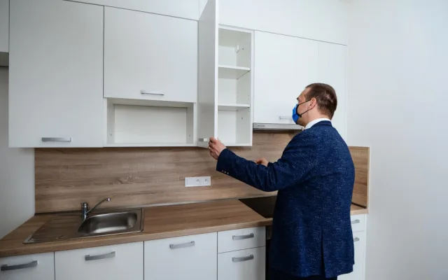 Seniorům, zdravotně postiženým i mladým rodinám bude nově sloužit 77 městských bytů v Zátiší