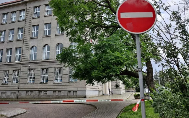 Během dvou dnů řešili policisté dvě výhružky o bombovém útoku