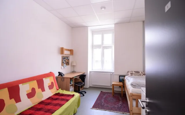 Mladým lidem bez zázemí bude nově sloužit velkometrážní byt 11+1