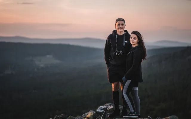 Martin a Anna Kalných na vrcholku Luzného