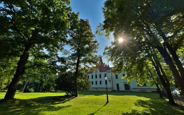 Hledáte nemovitost na investici? Pořiďte si romantický zámek Žinkovy za pouhých 26,5 milionu EUR