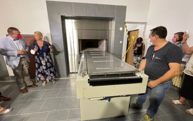 Hned tři nové kremační pece pořídilo město Plzeň, za jediný den dokáží zpopelnit až 48 těl