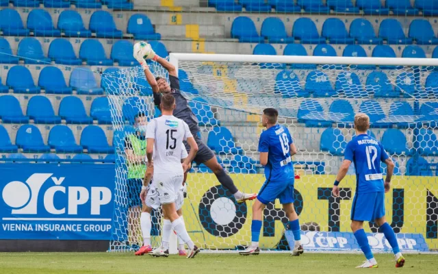 Poctivá hra a bojovnost se nám vyplácí, říká střelec vítězného gólu Radim Řezník