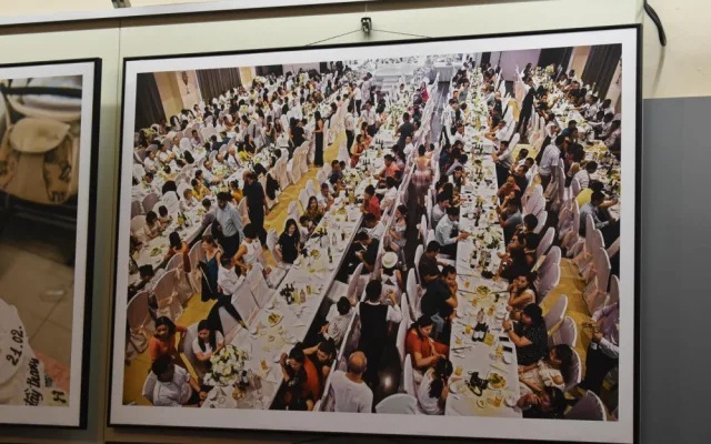 Vietnamce mají Češi spojené s večerkami a obchody, výstava se snaží ukázat jejich tradice a oslavy