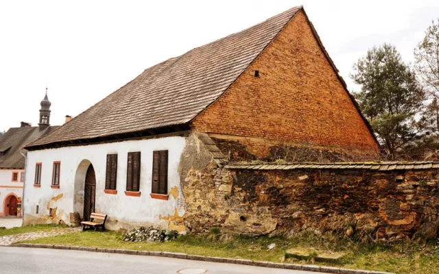 Dům Na Růžku na fotografiích Jiřího Modrého ml., zdroj: Úterský spolek Bart.