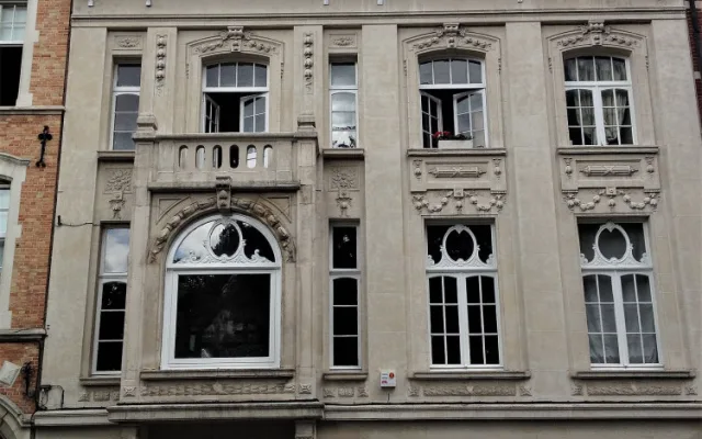 Plzeňský dům v centru Bruselu sídlí na velmi dobré adrese