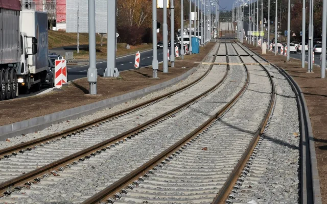 Končí tříměsíční výluka, na tramvajovou trať linky číslo 1 v Bolevci se vrací běžný provoz