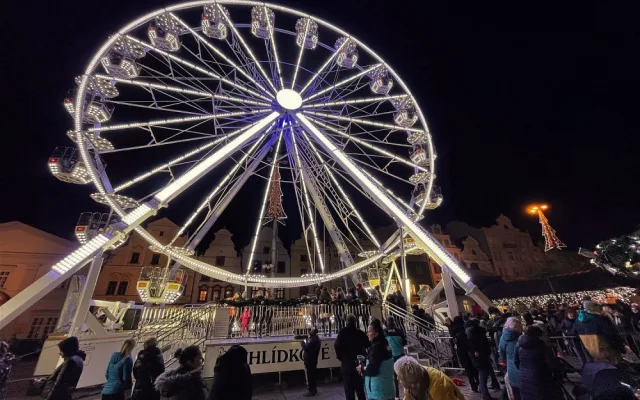 Adventní trhy na plzeňském náměstí Republiky jsou už minulostí