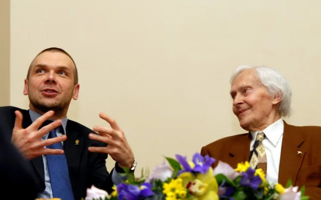 Miroslav Zikmund na návštěvě Plzně s primátorem Martinem Baxou