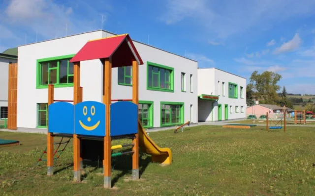 V areálu bývalých kasáren vznikla školka pro 75 dětí za 25 milionů korun