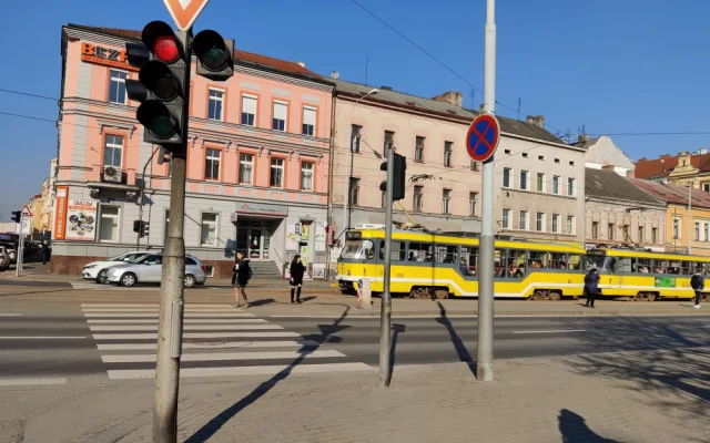 Místo tragické nehody na Klatovské třídě