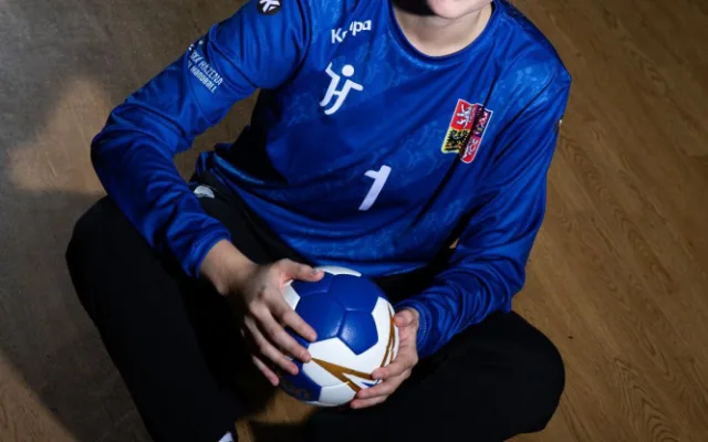 V programu UNIS je na ZČU také házenkářka a studentka Fakulty právnické Karin Řezáčová.