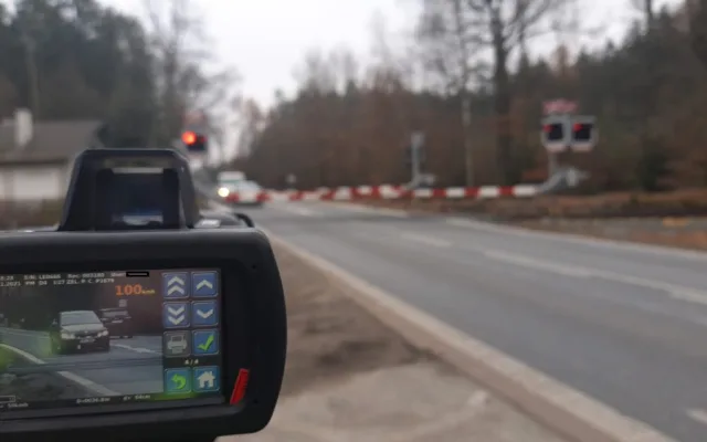 Speed Marathon se zaměří na příliš rychlé řidiče. Veřejnost pomáhala policii najít místa, kde se bude měřit