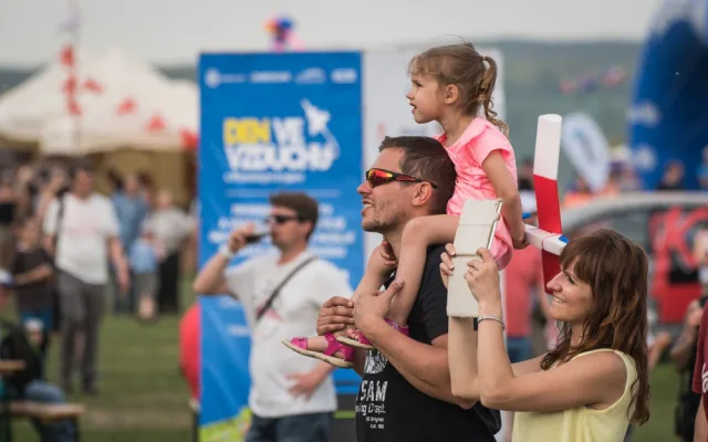 Den ve vzduchu s Plzeňským krajem 2022 slaví 20 let!