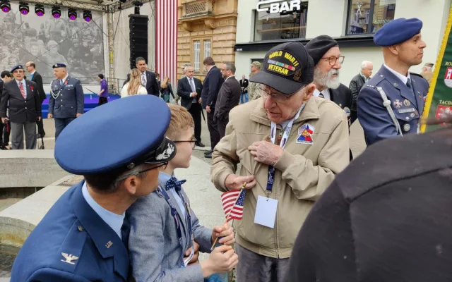 U památníku Díky, Ameriko! vzdali hold osvoboditelům Plzně i obyvatelům válkou zmítané Ukrajiny