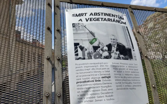 Most rebela Magora Jirouse obsadila výstava věnována Zemanovi a jeho příspěvkům na poli umění
