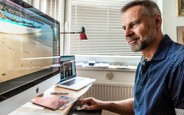 Prostřednictvím internetu lze být v kontaktu s klienty v exotických destinacích
