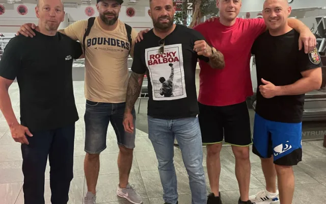 Terminátor Vémola se popral se strážníky plzeňské městské policie