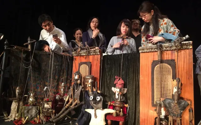Plzeňští loutkáři slaví úspěchy v dalekém Japonsku, celkem tam odehrají 40 představení