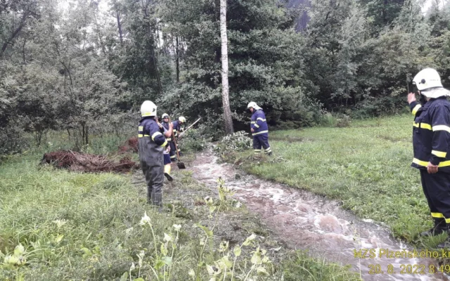 Plzeňsko a Rokycansko zasáhly rekordní srážky, prší i nadále. Déšť zvedá hladiny řek na jihozápadě Čech