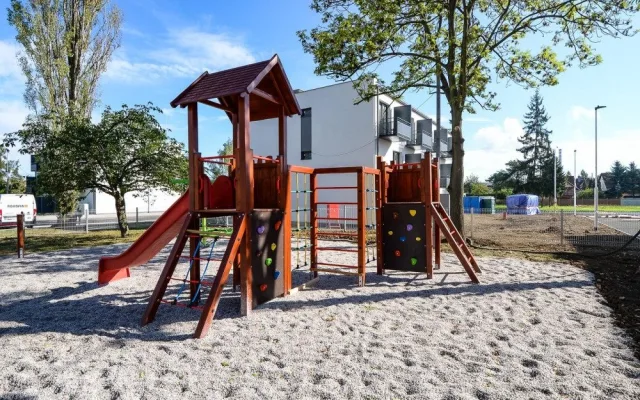 Plzeň dokončila stavbu 18 bytových domů v Zátiší, jde o jeden z největších městských projektů v ČR