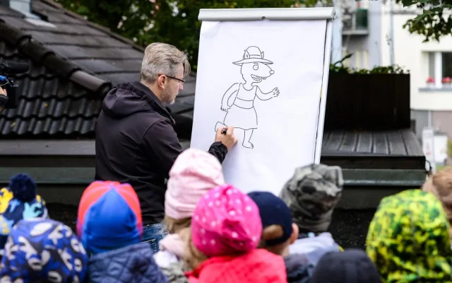 Oblíbený lesopark láká na novou naučnou stezku, dětem ukáže život včel i další zajímavosti