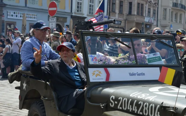 Zemřel válečný veterán a pravidelný účastník Slavností svobody Valère Gustin
