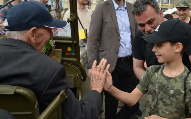 Zemřel válečný veterán a pravidelný účastník Slavností svobody Valère Gustin