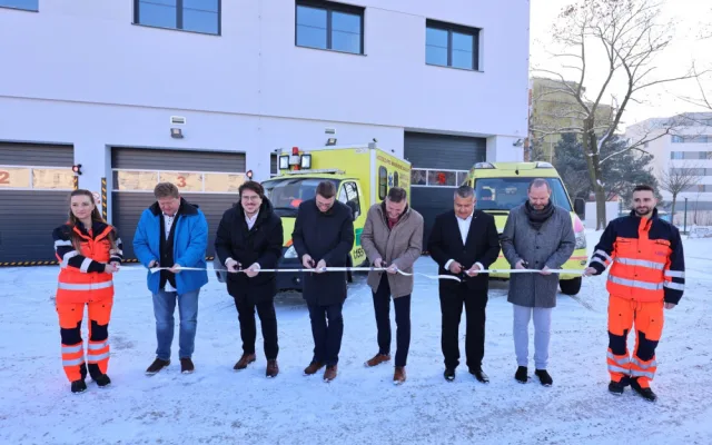 Záchranářům slouží nová základna na Doubravce, díky ní se rychle dostanou k zásahu na D5
