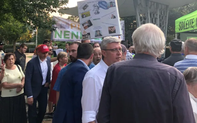 Josef Šlesinger protestoval na 37 akcích proti Andreji Babišovi